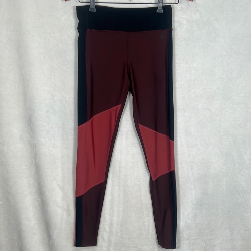 Hurley woman’s active leggings. Size Small
